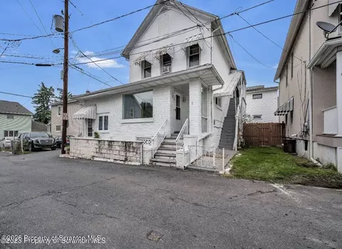 1 3 Ferguson Pl, Dunmore, PA 18509