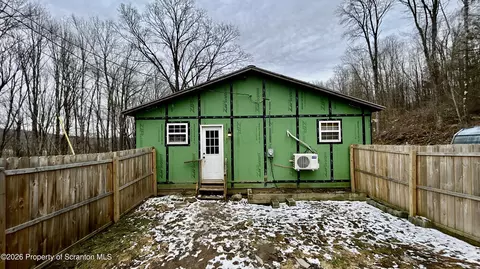 305 Mountain Rd, Susquehanna, PA 18847