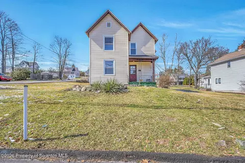 336 Grand Ave, Clarks Summit, PA 18411