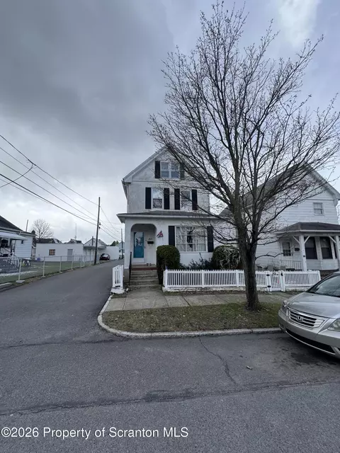 812 Willow St, Scranton, PA 18505