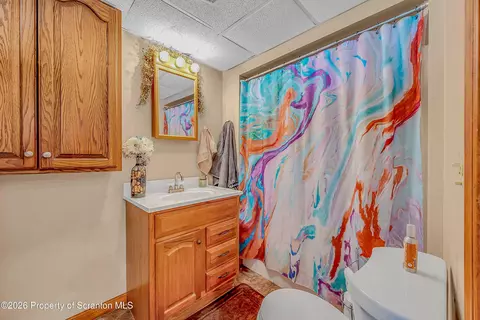 Bath - 1061 Springbrook Ave, Moosic, PA 18507 photo 1 of 3
