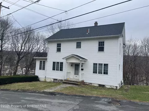 203 Lawrence St, Archbald, PA 18403