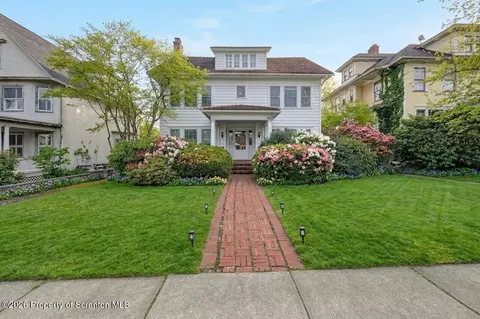 718 Taylor Ave, Scranton, PA 18510