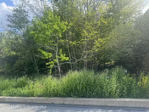 Chatham Hill Circle, South Abington Twp, PA 18411