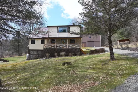 2289 Hunsinger Rd, Hallstead, PA 18822