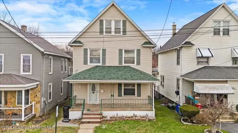 1441 Sanderson Ave, Scranton, PA 18509