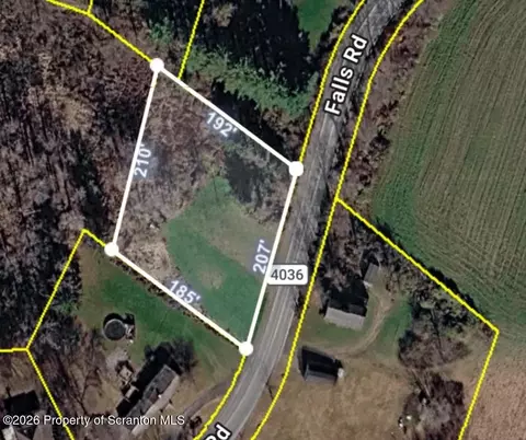 0 Falls Rd, Clarks Summit, PA 18411