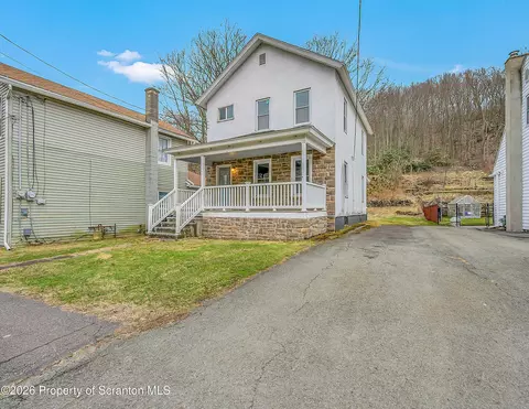 602 N Main St, Archbald, PA 18403