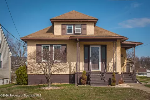 323 Orchard St, Old Forge, PA 18518