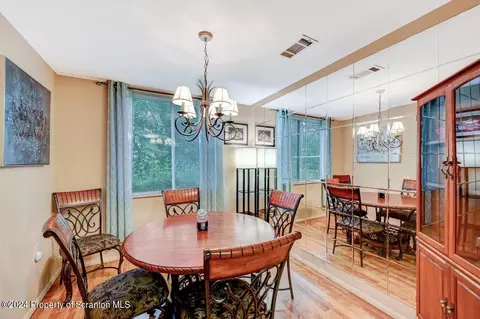 Dining - 1102 Summit Pointe, Scranton, PA 18508 photo 2 of 3