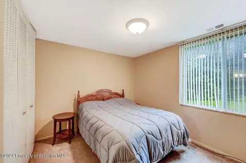 Bedroom - 1102 Summit Pointe, Scranton, PA 18508 photo 5 of 7