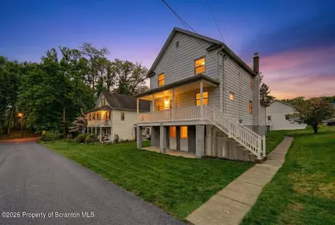 637 Carmalt St, Dickson City, PA 18519