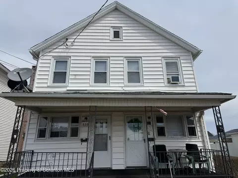 624 626 Warren St, Peckville, PA 18452