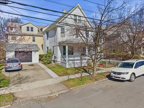 715 Alder St, Scranton, PA 18505