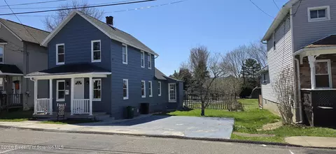 130 Buttonwood St, Jessup, PA 18434