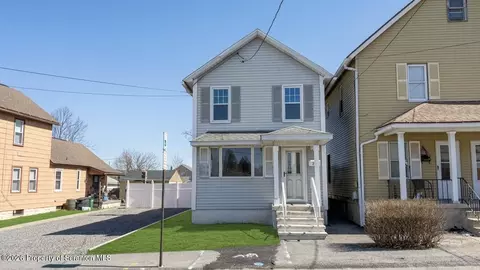 313 Dolph St, Jessup, PA 18434