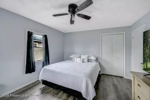 Bedroom - 641 Elm St, Scranton, PA 18505 photo 10 of 12