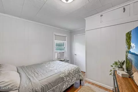 Bedroom - 641 Elm St, Scranton, PA 18505 photo 8 of 12