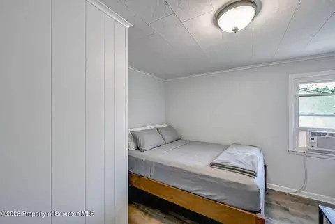 Bedroom - 641 Elm St, Scranton, PA 18505 photo 7 of 12