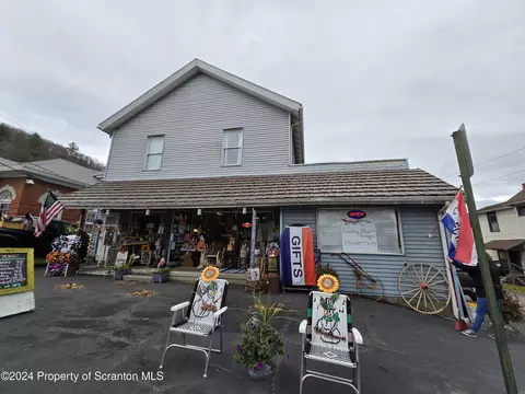 118 Main St, Hop Bottom, PA 18824