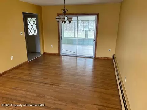 Living - 708 Delaware St, Mayfield, PA 18433 photo 3 of 7