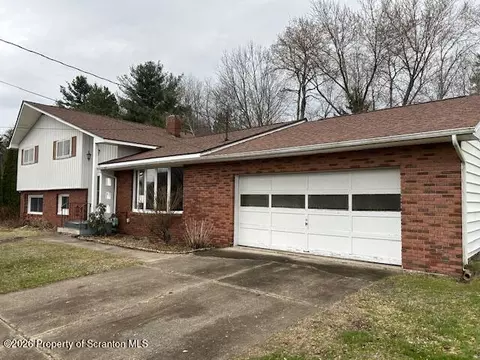 Exterior - 708 Delaware St, Mayfield, PA 18433 photo 4 of 4