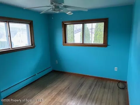 Bedroom - 708 Delaware St, Mayfield, PA 18433 photo 3 of 6
