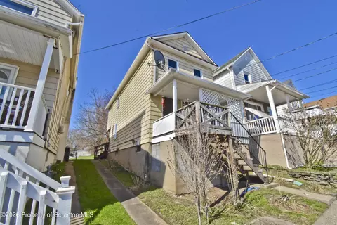 32 Broderick St, Swoyersville, PA 18704