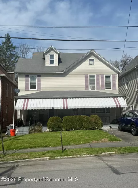 1517-1519 Electric St, Dunmore, PA 18509