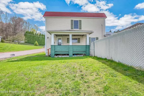 164 Oak St, Pittston, PA 18640