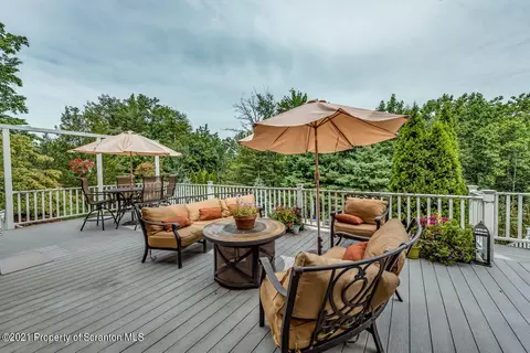 14 Kipling Dr, Moosic, PA 18507 photo 37