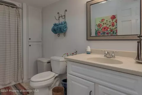 14 Kipling Dr, Moosic, PA 18507 photo 31