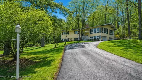 480 N Gravel Pond Rd, Clarks Summit, PA 18411