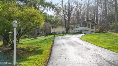480 N Gravel Pond Rd, Clarks Summit, PA 18411