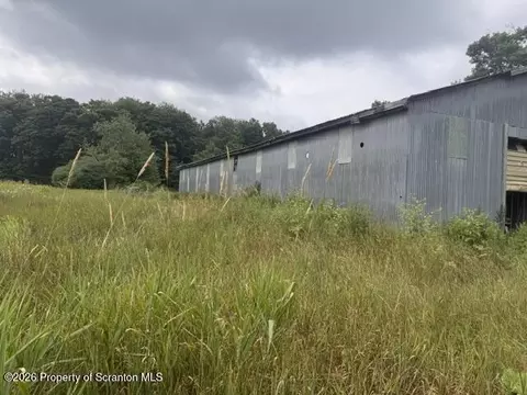 768 Mccollum Rd, Montrose, PA 18801