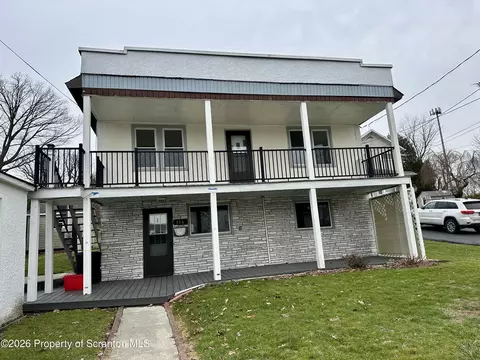 116 Broadhead St, Old Forge, PA 18518