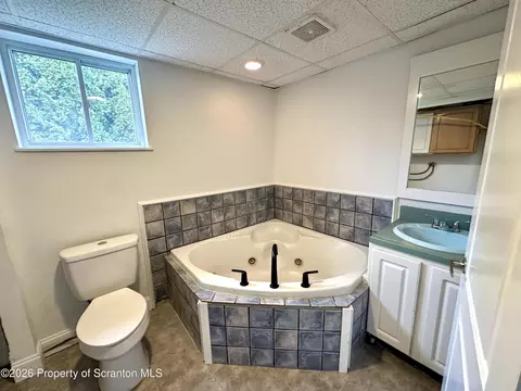 Bath - 116 Broadhead St, Old Forge, PA 18518 photo 4 of 4
