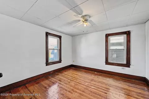 Bedroom - 638 E Grant St, Olyphant, PA 18447 photo 2 of 5