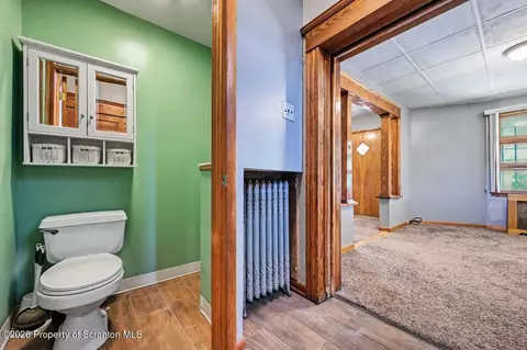 Entry Way - 638 E Grant St, Olyphant, PA 18447 photo 8 of 17