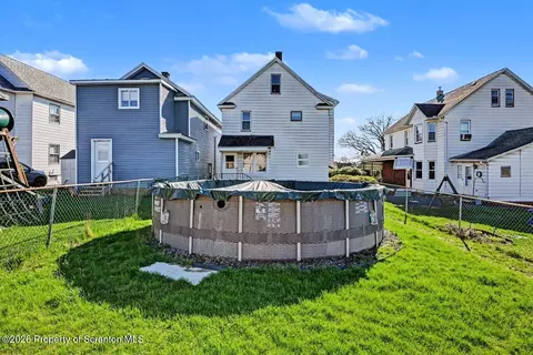 Exterior - 638 E Grant St, Olyphant, PA 18447 photo 4 of 10