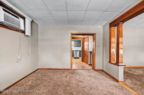 Entry Way - 638 E Grant St, Olyphant, PA 18447 photo 6 of 17