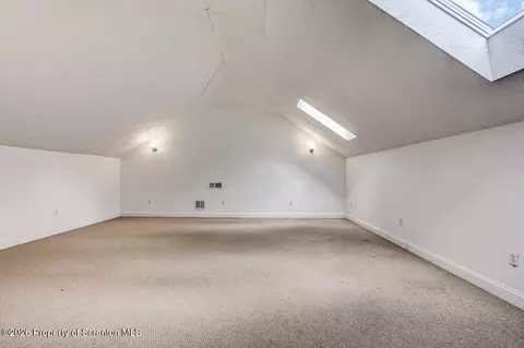 Bedroom - 102 Ryan Dr, Moosic, PA 18507 photo 12 of 12