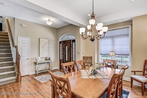 Entry Way - 102 Ryan Dr, Moosic, PA 18507 photo 2 of 4