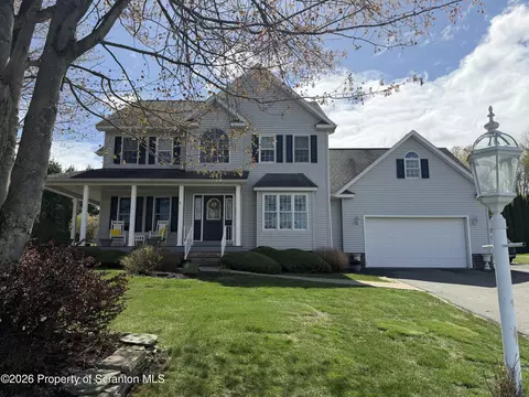 820 Laurel Rd, Mayfield, PA 18433