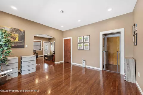 Entry Way - 511 Fallon St, Old Forge, PA 18518 photo 1 of 2