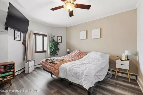 Bedroom - 511 Fallon St, Old Forge, PA 18518 photo 3 of 3
