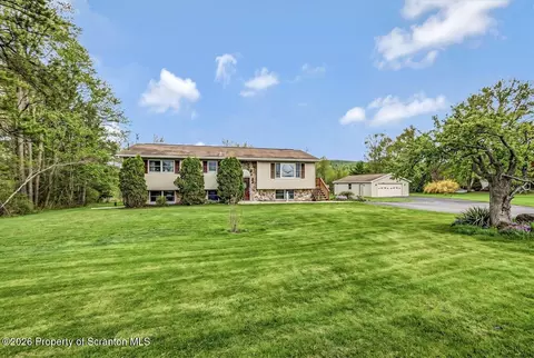 1614 Layton Rd, Scott Twp, PA 18447