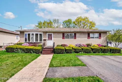 521 4th Ave, Scranton, PA 18505