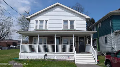 734 S Main St, Taylor, PA 18517