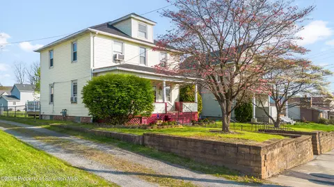 435 Foote Ave, Duryea, PA 18642